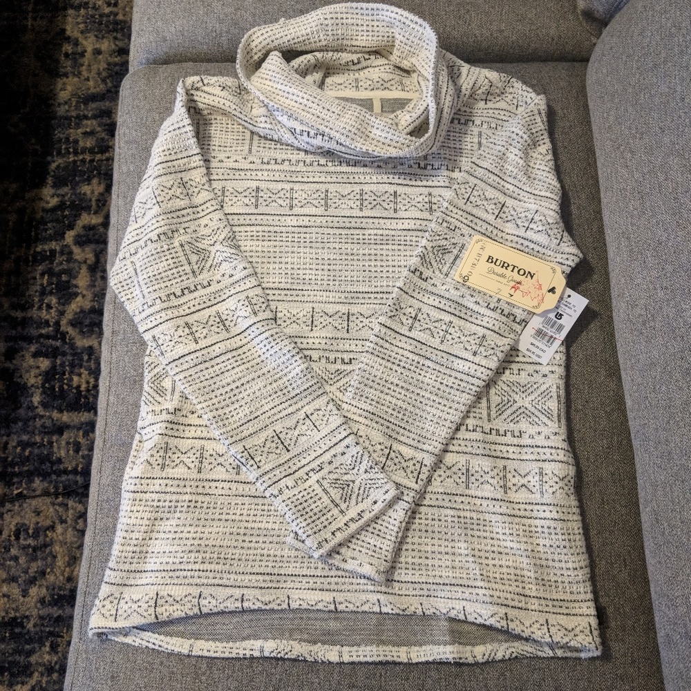 Burton pullover sweatshirt
